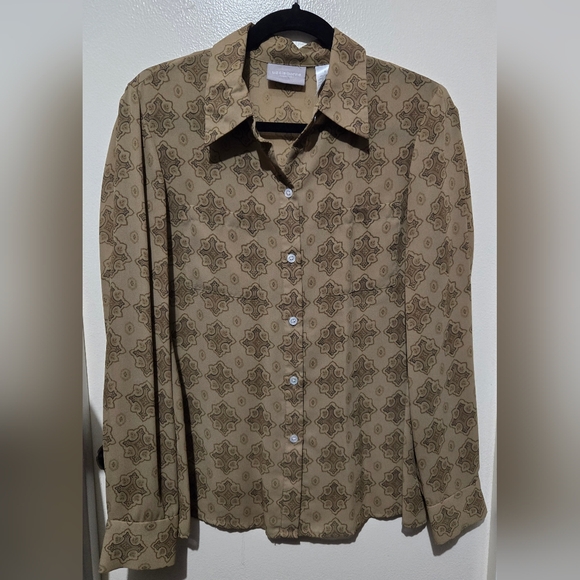 Womans Liz Claiborne Dress Shirt - Picture 1 of 4